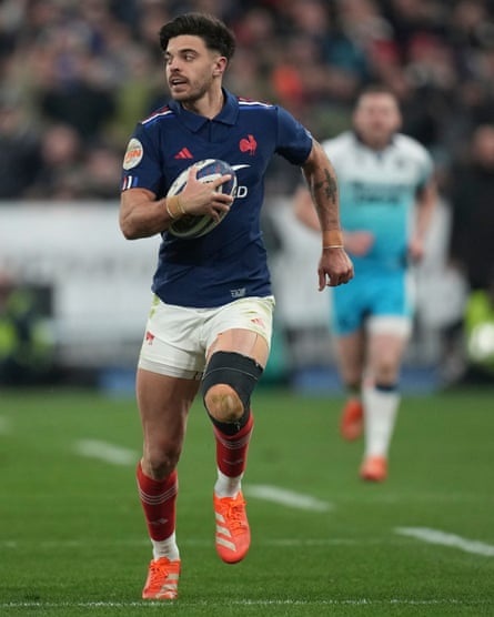 Romain Ntamack races ahead during the Six Nations match between France and Scotland