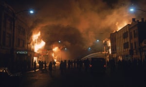 Riots in Chicago follow the assassination of Martin Luther King.