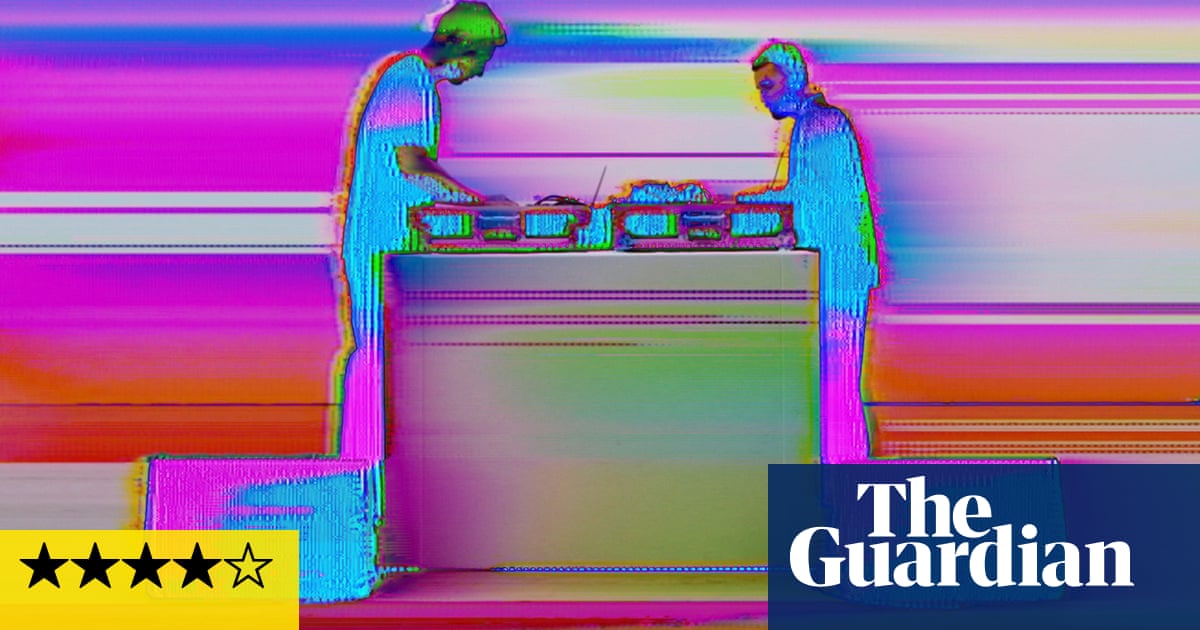 Bicep: Live Global Stream II review – 90 minutes of pure throwback pleasure