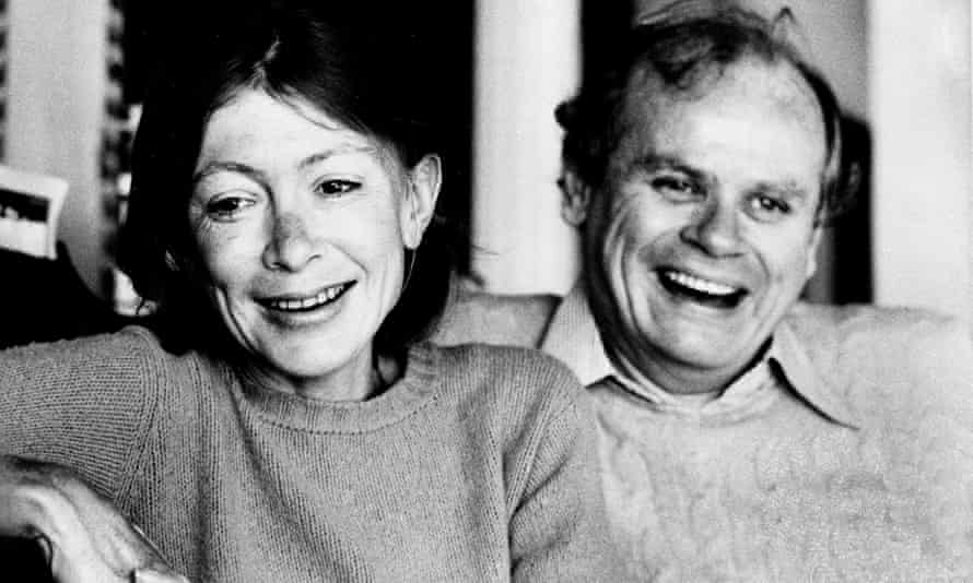 Joan Didion and her husband, John Gregory Dunne, in 1977.