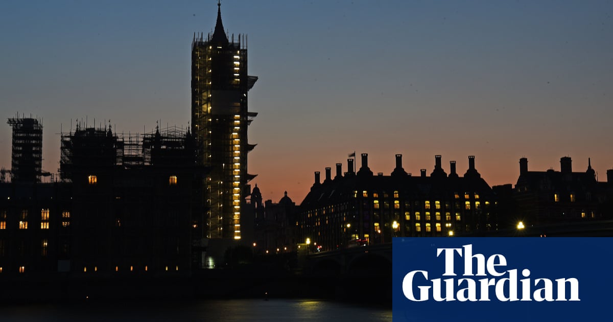 Parliament S Bars Will Not Serve Alcohol After 10pm Commons Confirms Politics The Guardian
