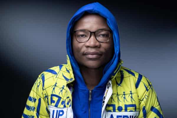 Musisi Afrika Selatan dan produser rekaman DJ Master KG