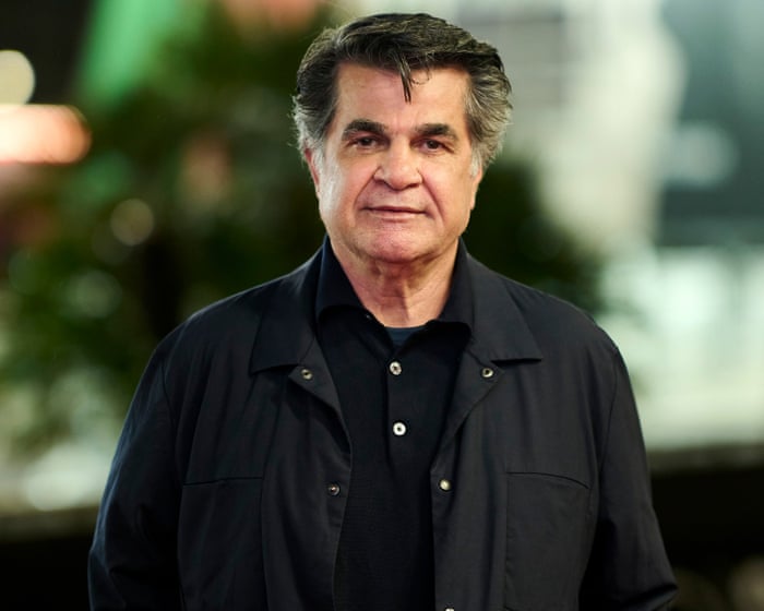 Iranian film-maker Jafar Panahi given new prison sentence and has assets seized