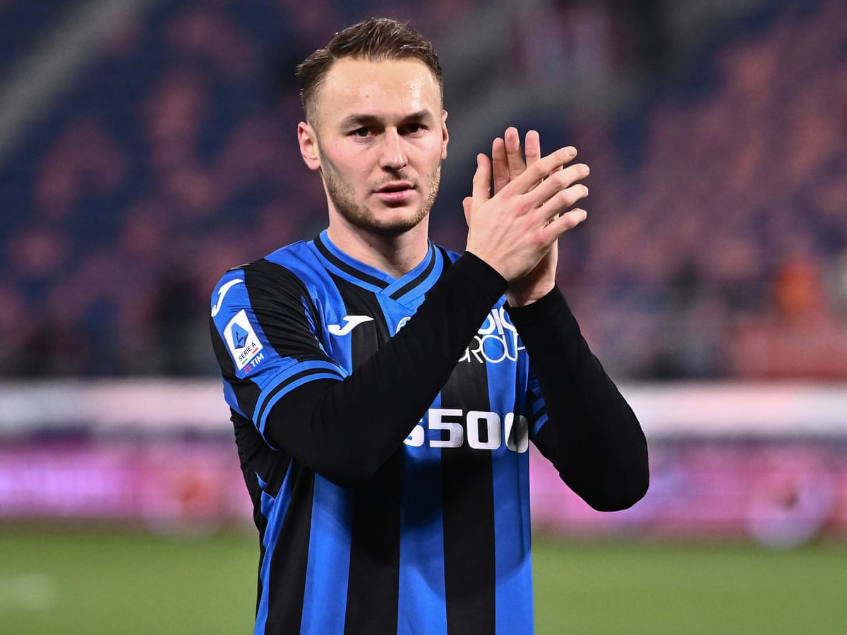 Man United Eye Teun Koopmeiners as Carrick Plans Second Midfield Signing