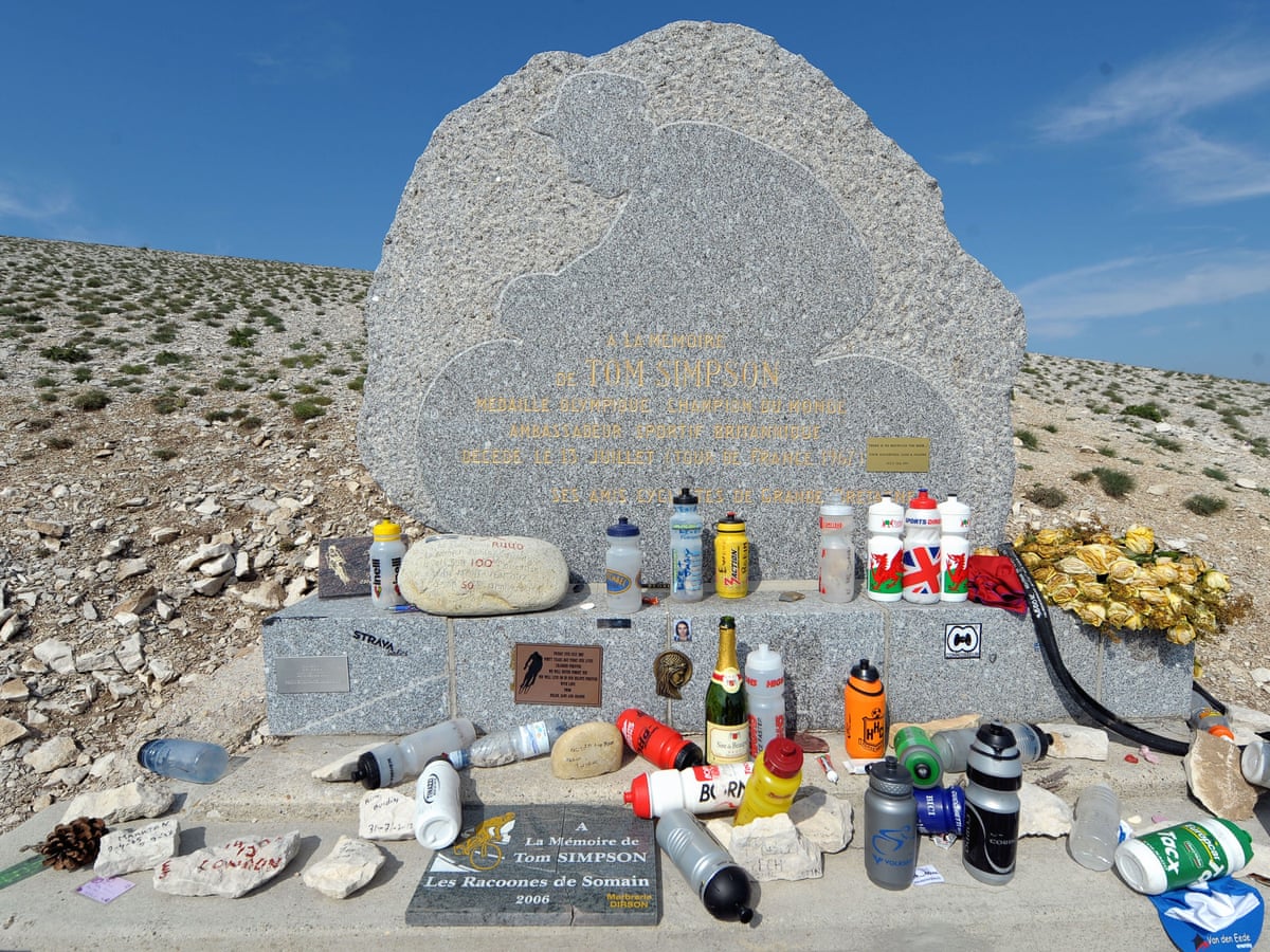 Mont Ventoux Casts Shadow On 17 Tour De France Despite Absence From Route Tour De France 17 The Guardian