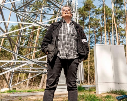 Manu Hoyer seen from below