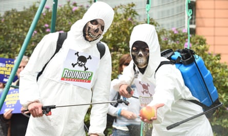 An Avaaz protest in Brussels, at the EU’s plans to relicense glyphosate – the licence was extended in 2017 for five years.