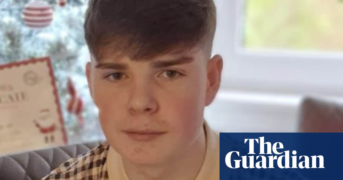 Teenager arrested as 16-year-old boy dies after beach incident in Ayrshire