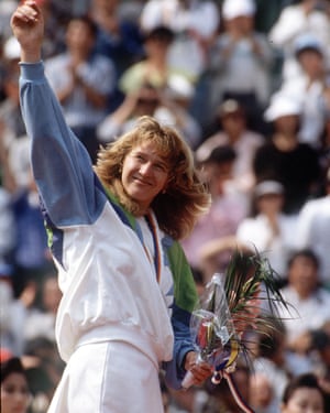 Steffi Graf with her Olympic gold medal in 1988