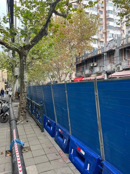 Barriers along Middle Urumqi Road in Shanghai