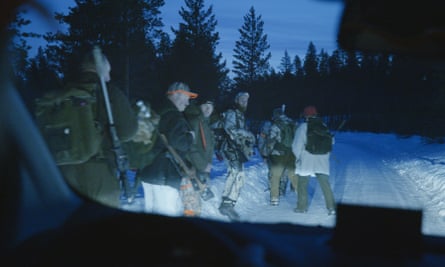 The start of the hunt in The Wolf Dividing Norway