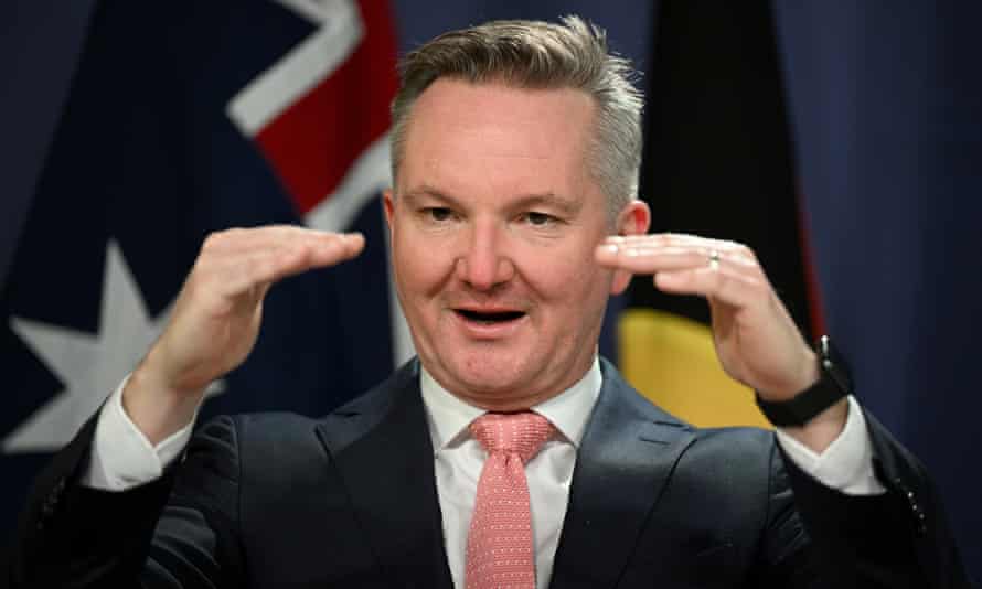 How high are power prices? Federal Minister for climate change and energy Chris Bowen speaks at a press conference in Sydney on Tuesday