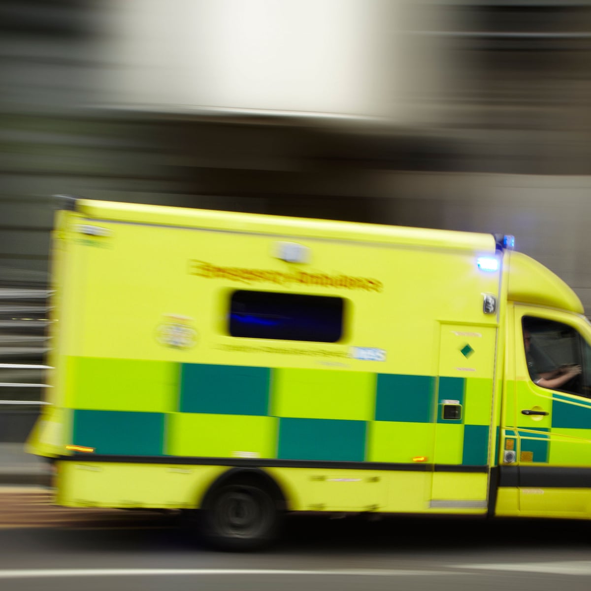 These Stories Don T Get Told A Paramedic S Notes From Inside The Ambulance Autobiography And Memoir The Guardian