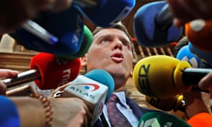 Albert Rivera of the Citizens party has accused the Spanish government of double standards over its attitude to migrants.