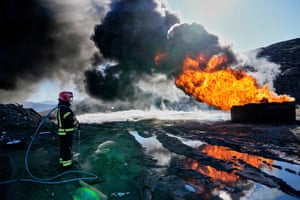 Young Greenlandic firefighters