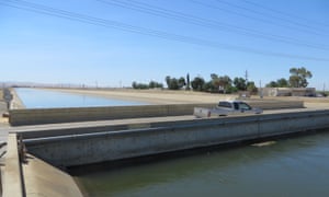 Boats were once able to pass under the bridge over the Delta-Mendota canal.