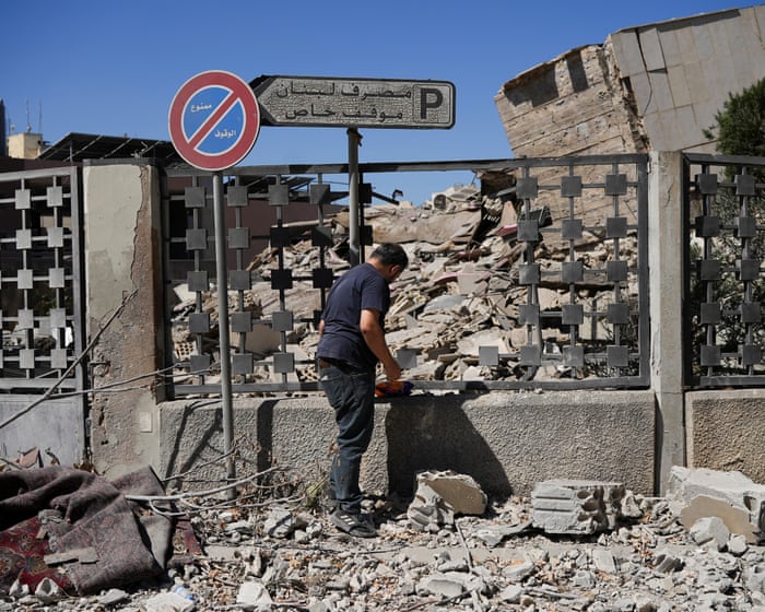 Middle East live: US-Iran talks to begin in Switzerland as Tehran says it has closed strait of Hormuz