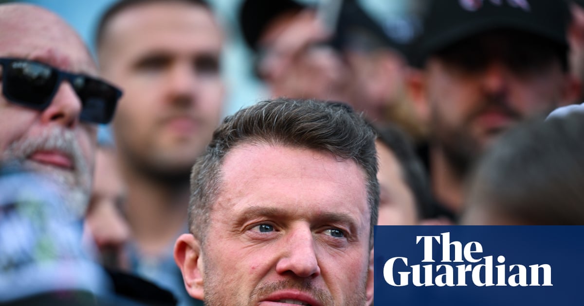 Tommy Robinson meets Elon Musk’s father in Moscow