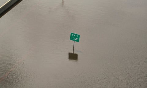 Hurricane Florence damage seen from air in Lumberton, North CarolinaAn aerial picture shows an Interstate 95 (I-95) exit sign submerged in floodwater caused by Hurricane Florence in Lumberton, North Carolina, U.S. September 17, 2018. REUTERS/Jason Miczek