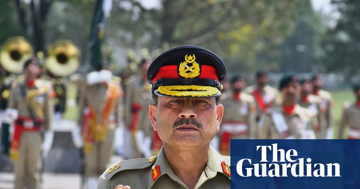 Pakistan’s army chief attempts to broker Iran peace talks in call with Trump