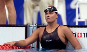 Olympic swimmer Franziska van Almsick has narrowly missed out on gold.