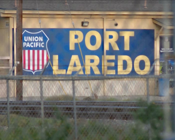 Six Dead in Cargo Train Boxcar in Laredo, Texas; Investigation Links Deaths to Heat and Possible Human Smuggling