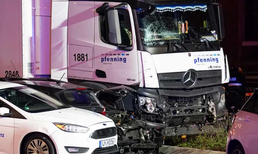Eight Injured As Stolen Lorry Crashes Into Cars In Germany Germany The Guardian
