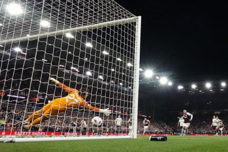 Emiliano Buendía scores from the penalty spot to double Aston Villa’s lead.