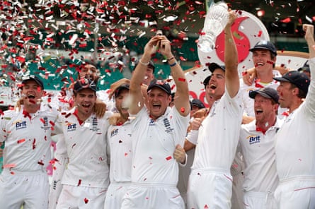 England celebrate their Ashes win in 2011.