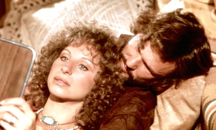 Barbra Streisand and Kris Kristofferson in A Star Is Born, 1976.