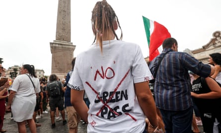 Demonstrators against the government Covid pass in Rome
