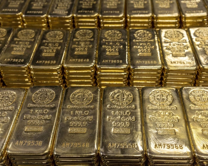 Investment fraud in UK soared to more than £220m lost last year, trade body says