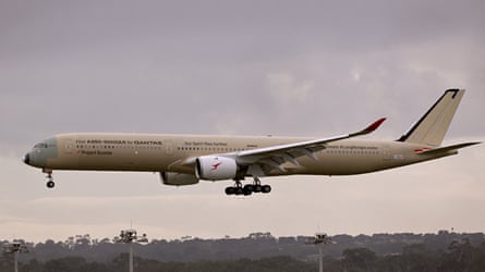A long plane for long-haul flights: the A350-1000ULR prepares for landing.