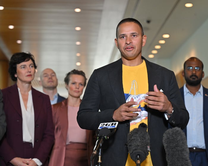 Usman Khawaja says Labor has been ‘100% too slow’ to ban gambling ads to protect children