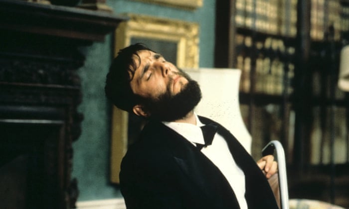 Extreme Weight Loss And Tooth Extraction When Method Acting