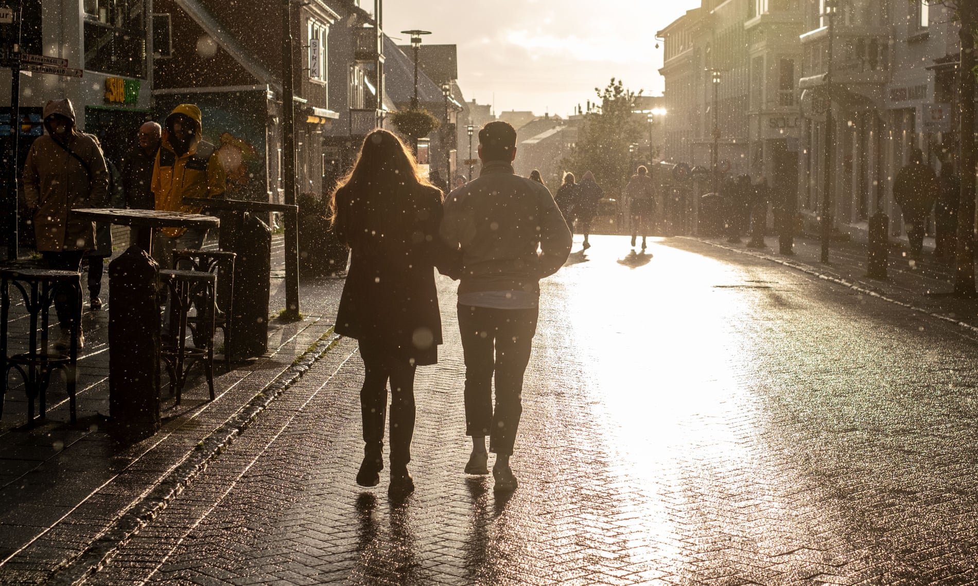 In Iceland, people start with casual sex — then they date! And it works ๐๐