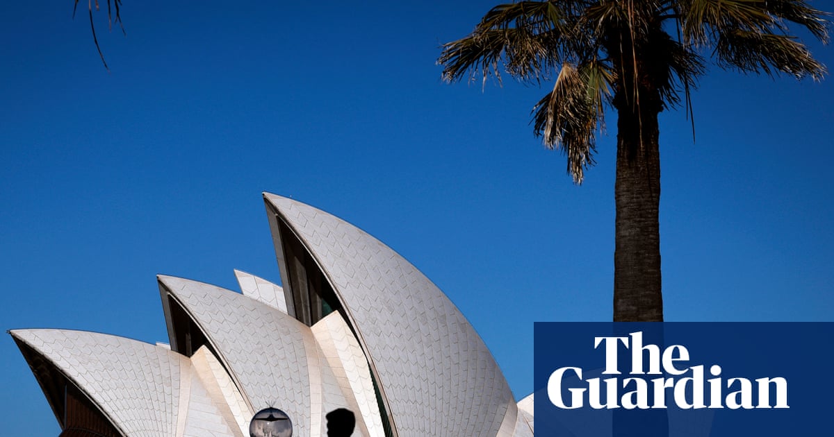 Teenager pleads guilty to planning terrorist bombing targeting Opera House and Sydney marathon