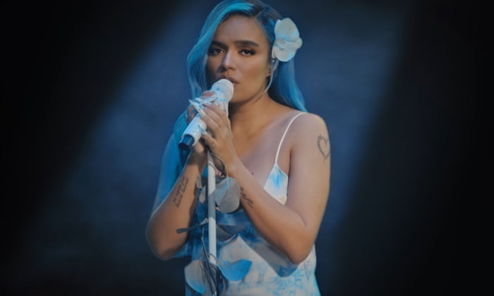 karol g blue dress Karol g stage outfits