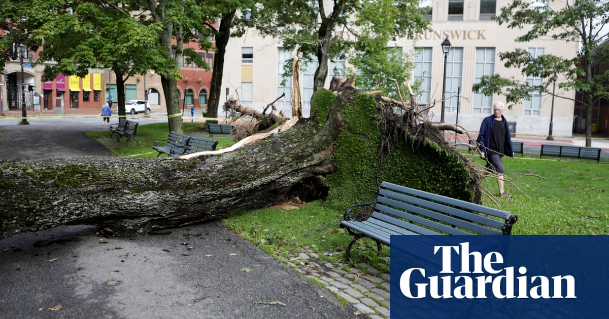 Power outages and one death as Storm Lee swings away from Canadian coast