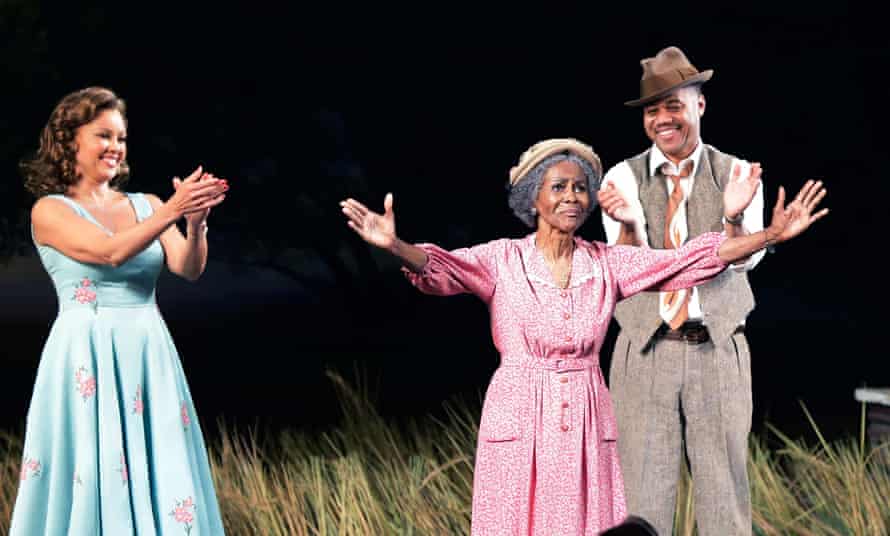 Vanessa Williams, Cicely Tyson and Cuba Gooding Jr on the opening night of The Trip to Bountiful on Broadway.