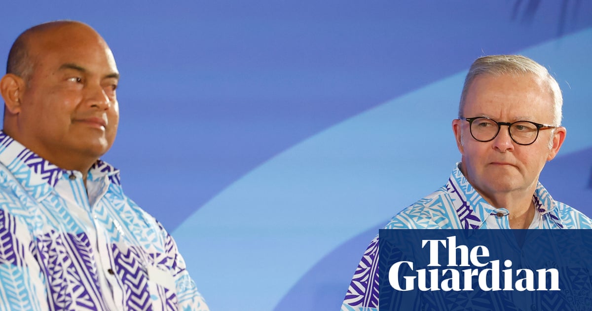 Mixed start for pre-Cop as just two non-Pacific leaders accept Australian invitation to climate summit
