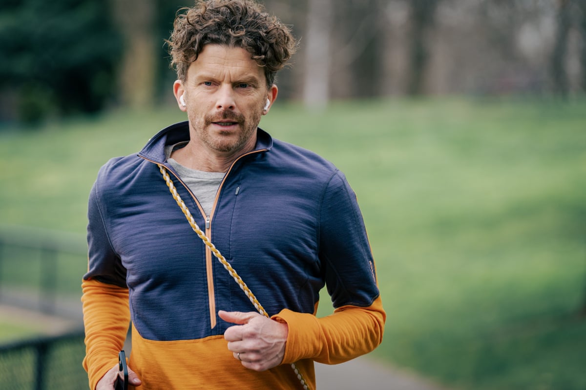 Leon Ford as Roland in Dog Park.