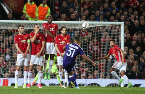 Michael Carrick, Zlatan Ibrahimovic, Paul Pogba, Daley Blind and Jesse Lingard defend a free-kick from Youri Tielemans.