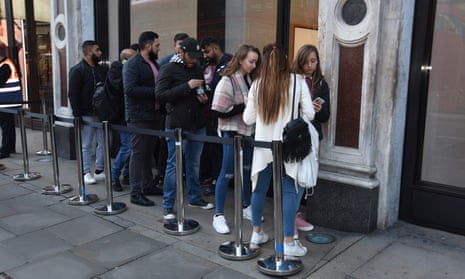 The ‘queue’ outside the Apple store in London at the launch of the iPhone 8.
