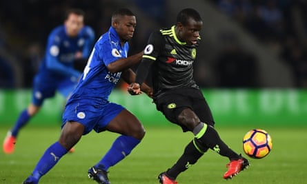 N’Golo Kanté keeps one step ahead of Nampalys Mendy in his return to Leicester City.