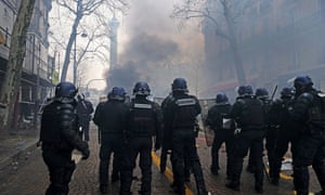 French riot police clash with protesters at the Place de la Bastille
