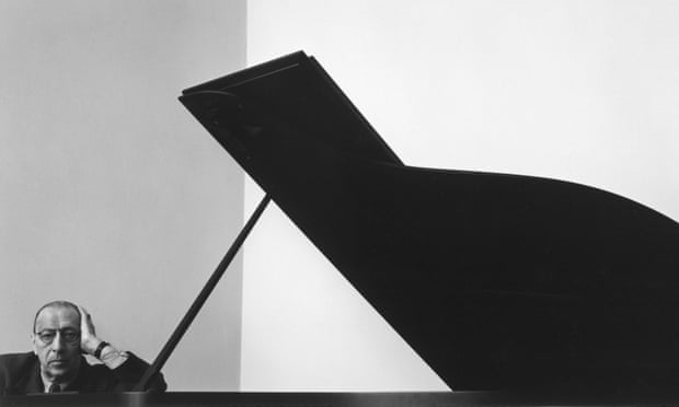 Arnold Newman's photograph of Stravinsky, 1946