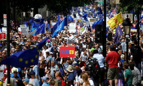 EU supporters march in London