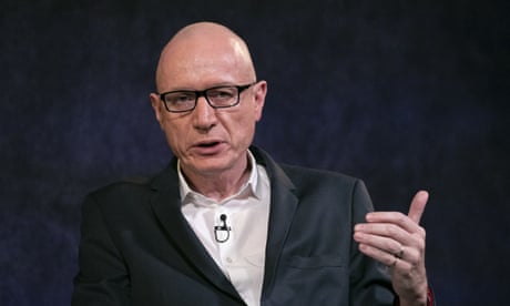 News Corp CEO Robert Thomson i