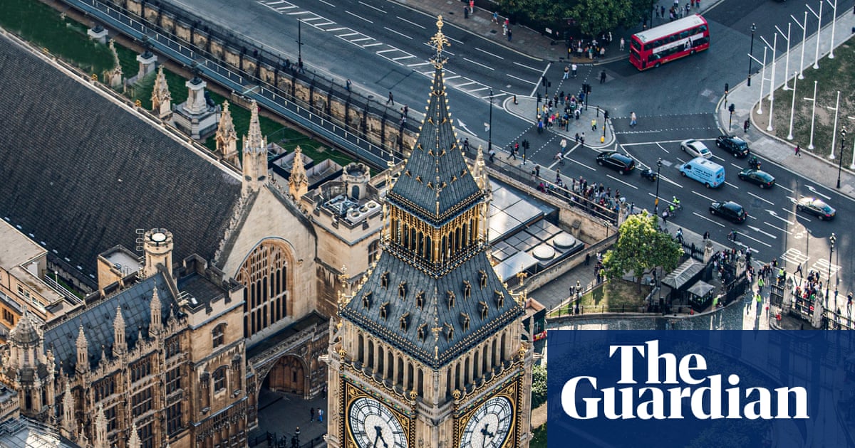 UK and US sink to new lows in global index of corruption